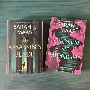 Sarah J. Maas Book Set - The Assassin's Blade & Crown of Midnight